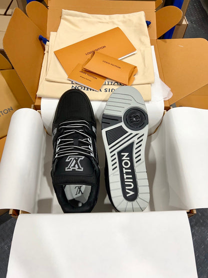 Designer Sneakers Shoes – Sneakers Shoes, Lifestyle Running Shoes, Latest Sneaker