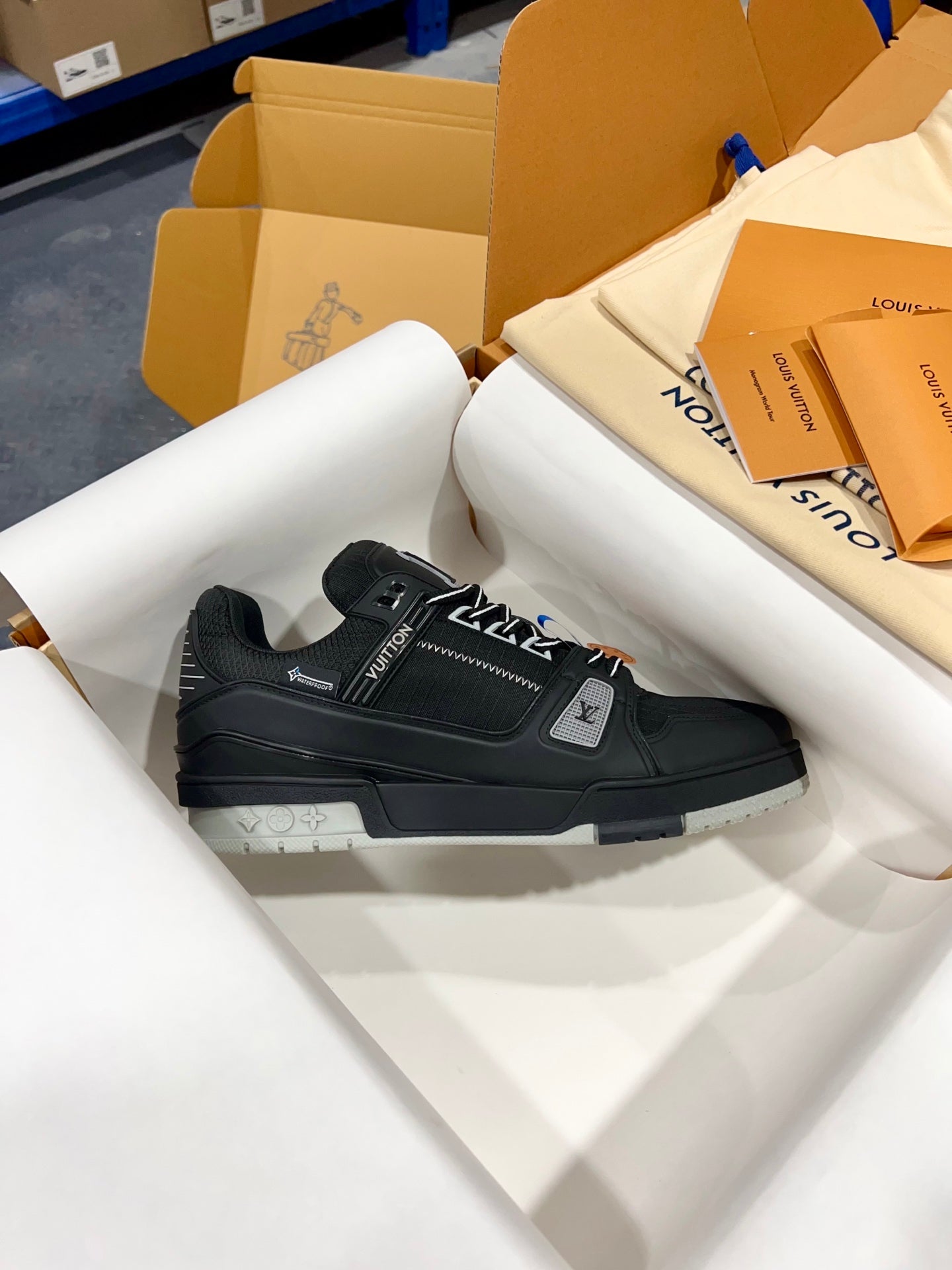 Designer Sneakers Shoes – Sneakers Shoes, Lifestyle Running Shoes, Latest Sneaker