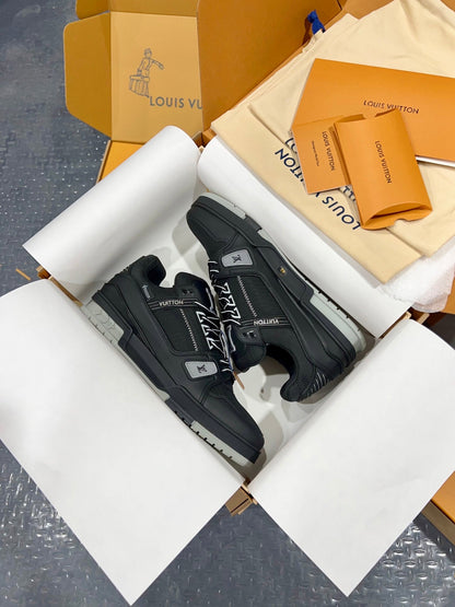 Designer Sneakers Shoes – Sneakers Shoes, Lifestyle Running Shoes, Latest Sneaker