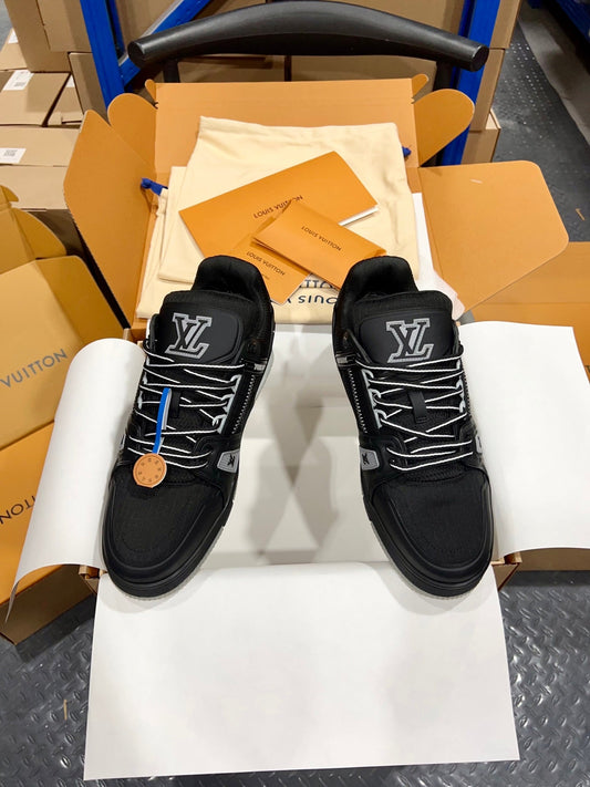 Designer Sneakers Shoes – Sneakers Shoes, Lifestyle Running Shoes, Latest Sneaker
