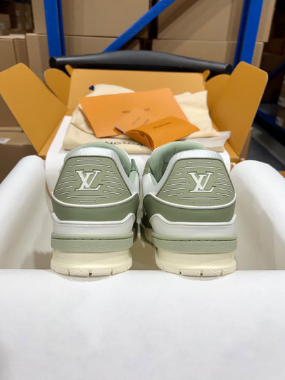 Designer Sneakers Shoes – Sneakers Shoes, Lifestyle Running Shoes, Latest Sneaker