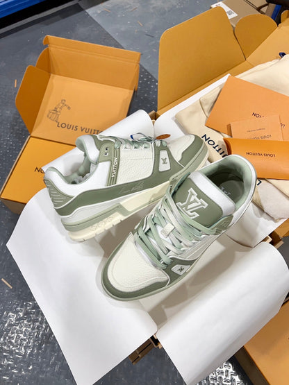 Designer Sneakers Shoes – Sneakers Shoes, Lifestyle Running Shoes, Latest Sneaker