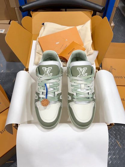 Designer Sneakers Shoes – Sneakers Shoes, Lifestyle Running Shoes, Latest Sneaker
