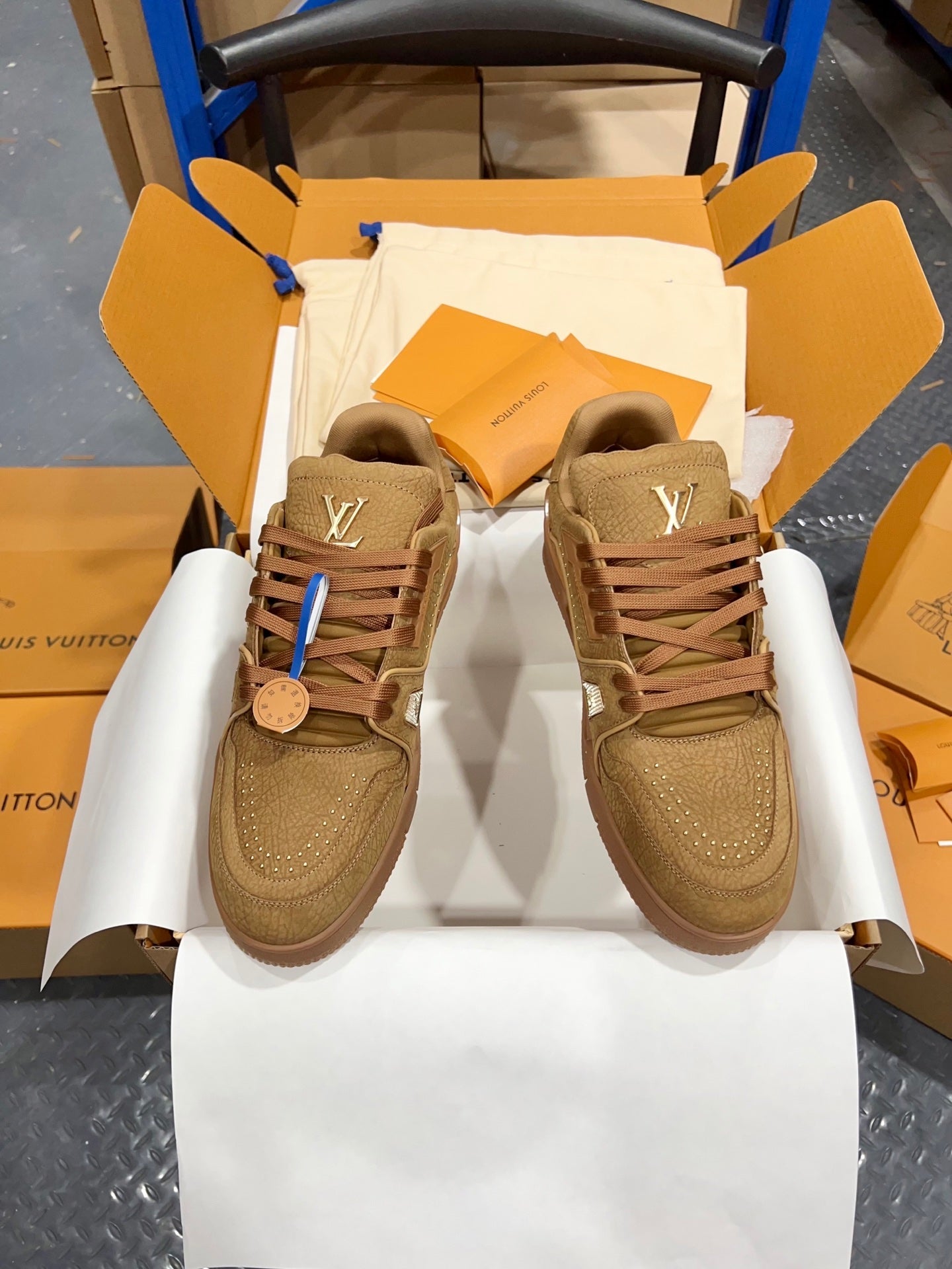 Designer Sneakers Shoes – Sneakers Shoes, Lifestyle Running Shoes, Latest Sneaker