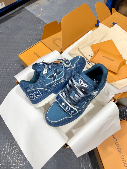 Designer Sneakers Shoes – Sneakers Shoes, Lifestyle Running Shoes, Latest Sneaker