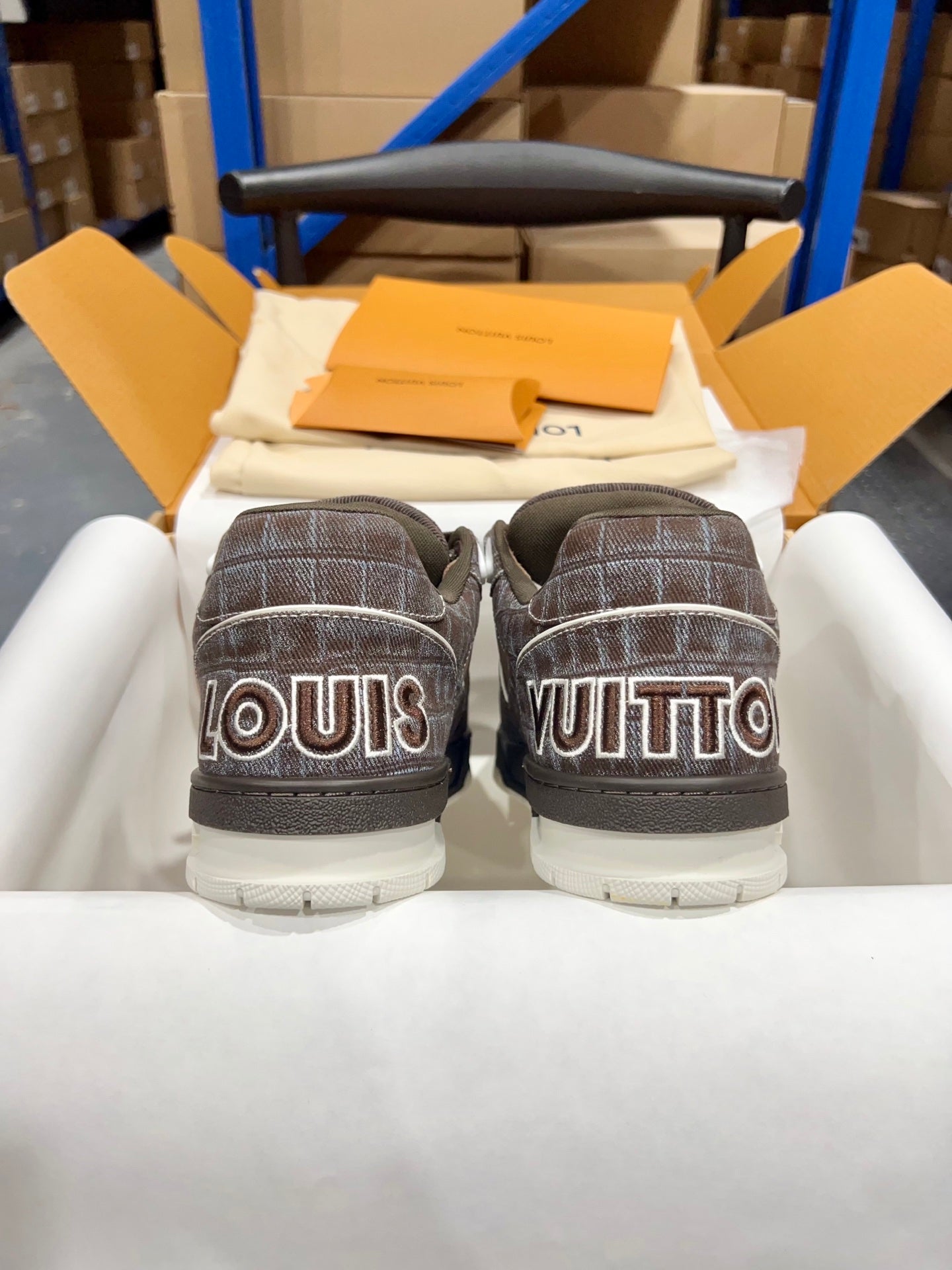 Designer Sneakers Shoes – Sneakers Shoes, Lifestyle Running Shoes, Latest Sneaker
