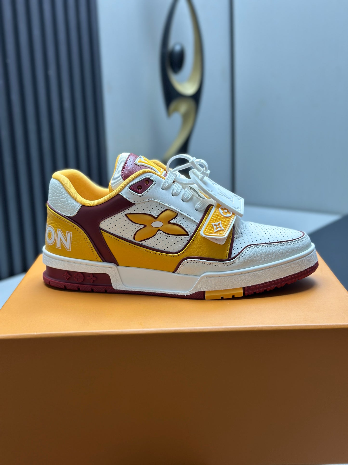 Designer Sneakers Shoes – Lifestyle Sneakers, Latest Sneakers