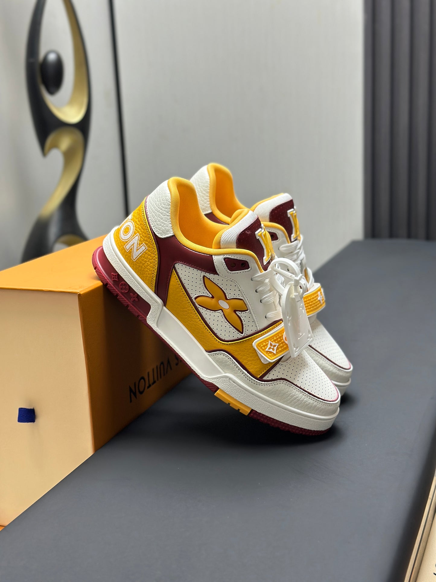 Designer Sneakers Shoes – Lifestyle Sneakers, Latest Sneakers