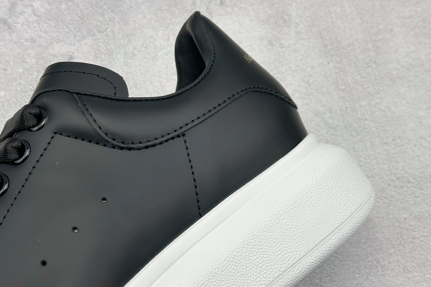 Designer Sneakers Shoes – Lifestyle Sneakers, Latest Sneakers