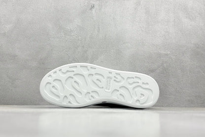 Designer Sneakers Shoes – Lifestyle Sneakers, Latest Sneakers