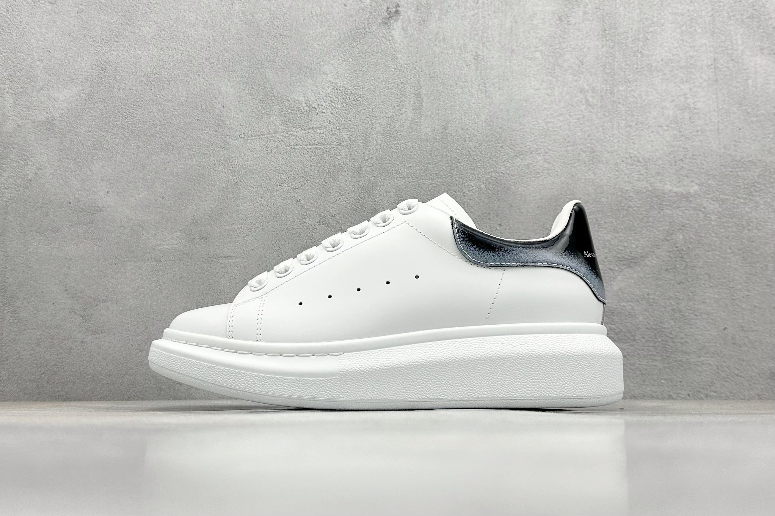 Designer Sneakers Shoes – Lifestyle Sneakers, Latest Sneakers