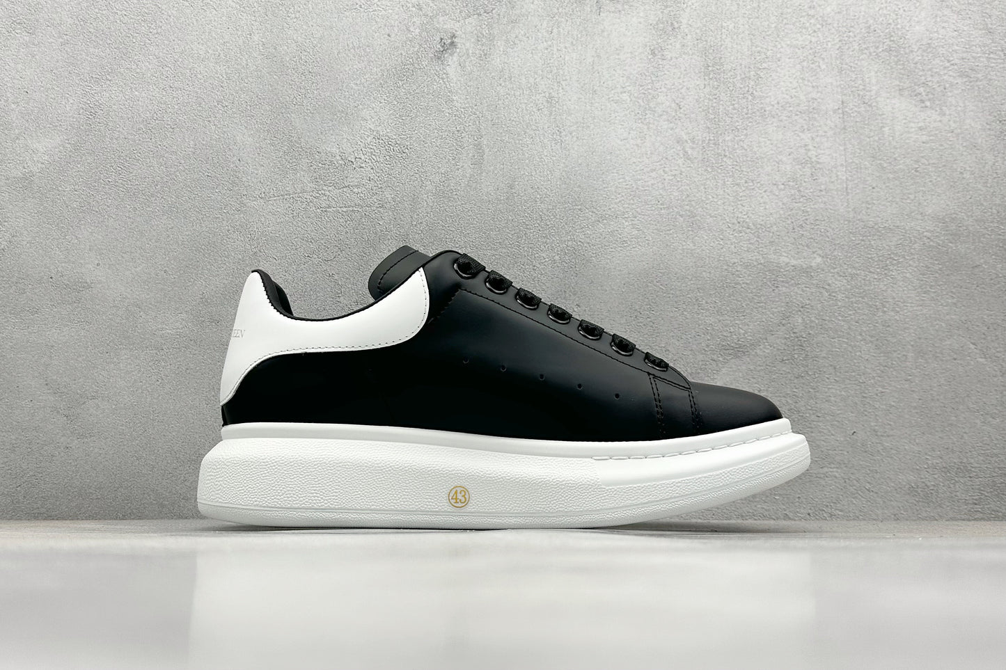 Designer Sneakers Shoes – Lifestyle Sneakers, Latest Sneakers