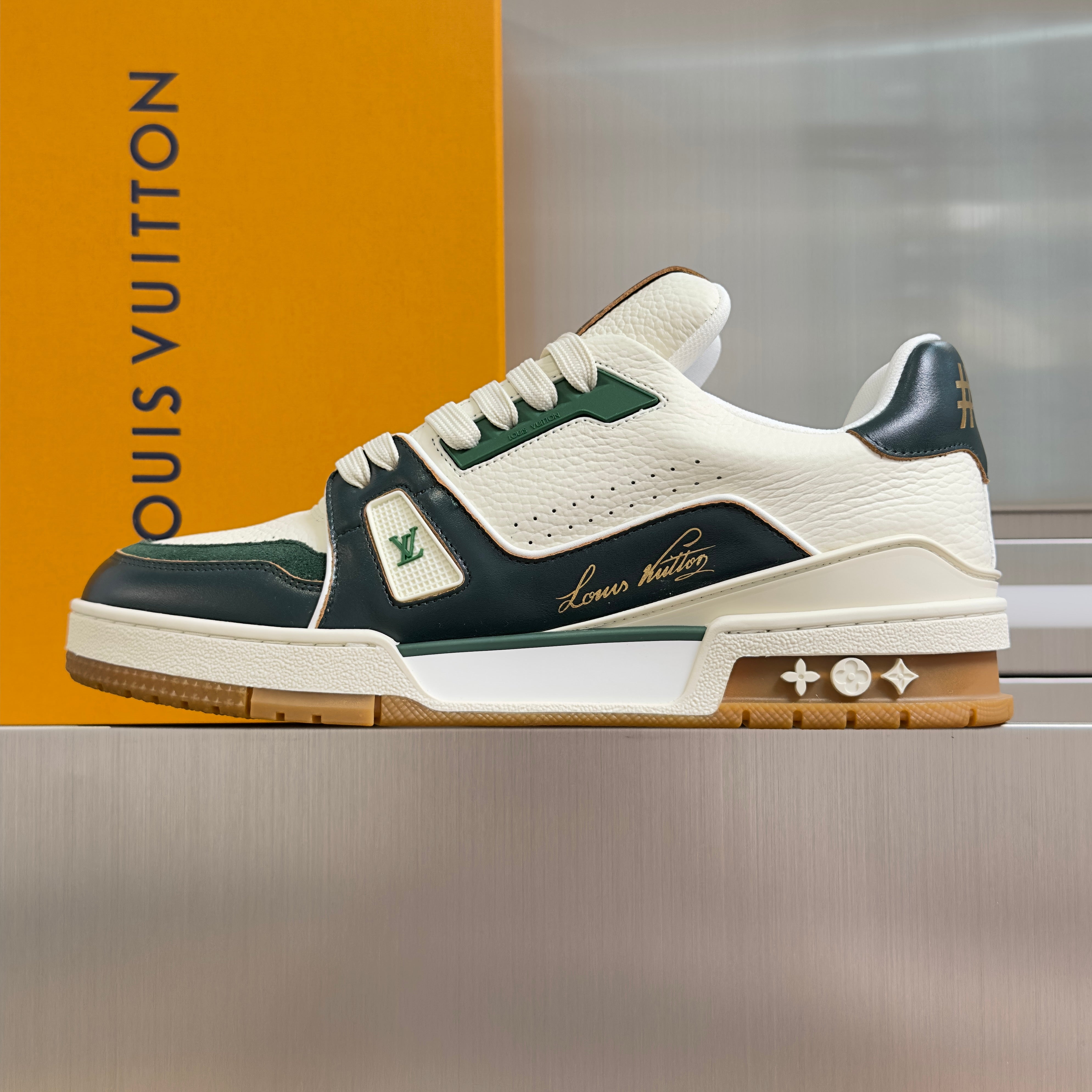 Louis Vuitton LV Trainer Sneakers for Men and Women – Premium Leather Designer Shoes