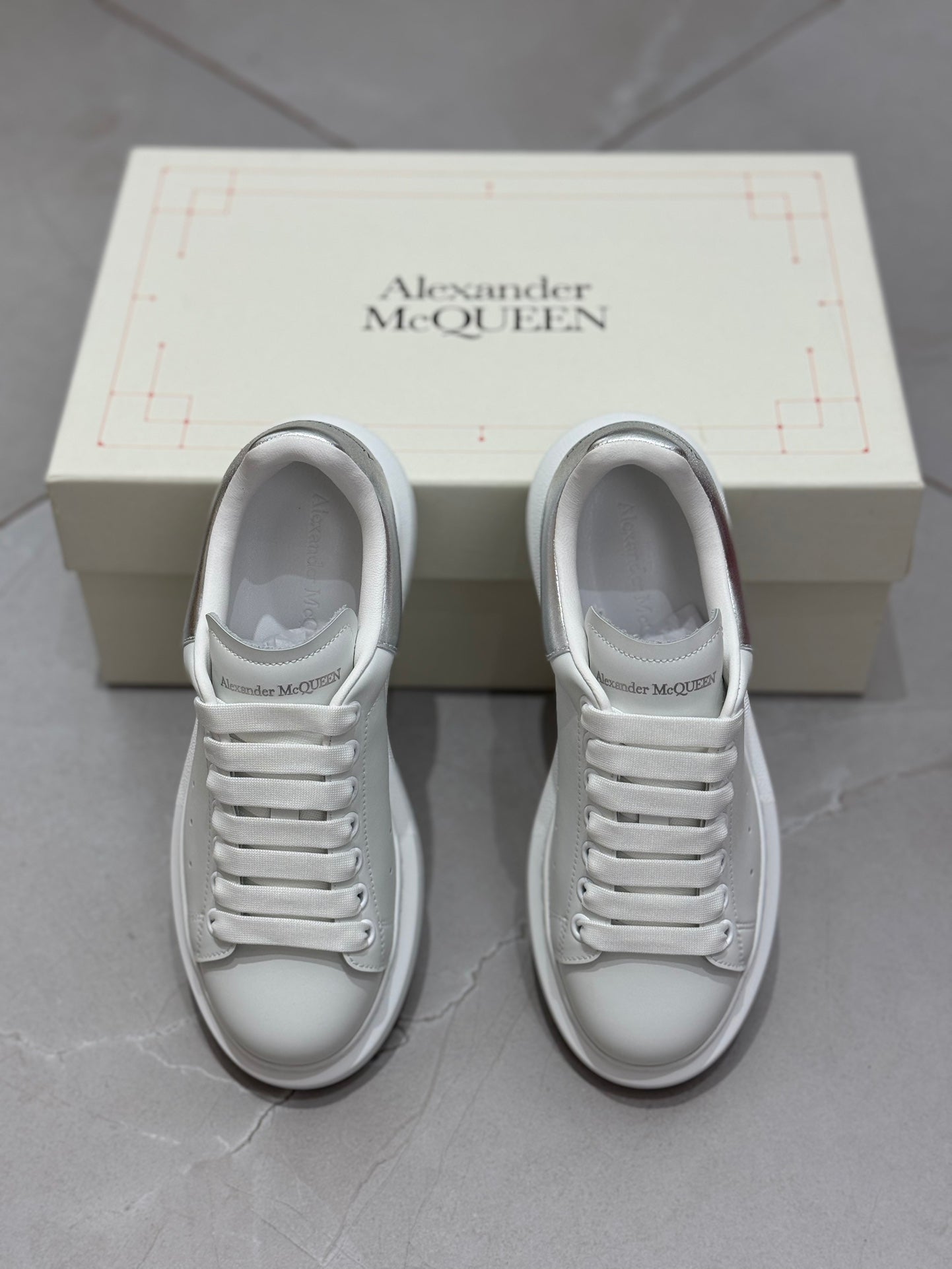 Designer Sneakers Shoes – Lifestyle Sneakers, Latest Sneakers