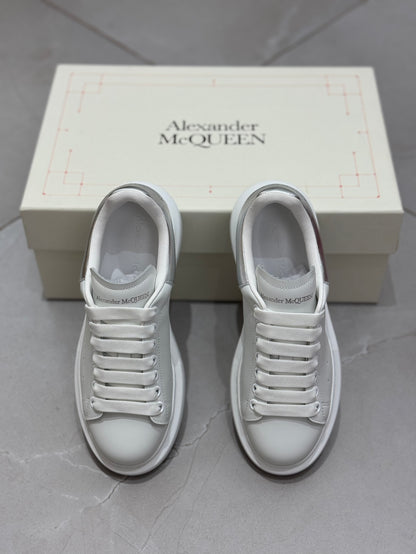 Designer Sneakers Shoes – Lifestyle Sneakers, Latest Sneakers