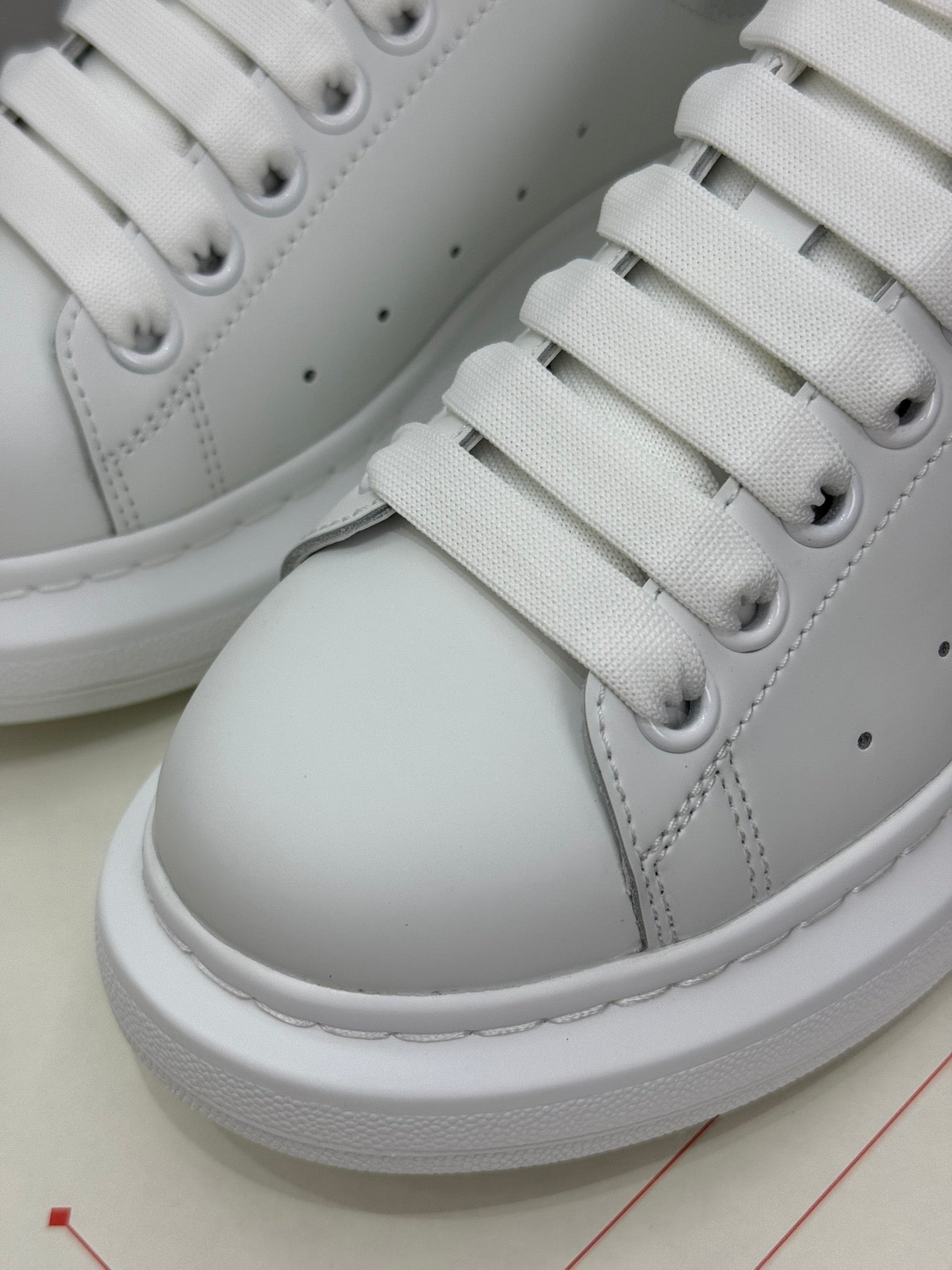 Designer Sneakers Shoes – Lifestyle Sneakers, Latest Sneakers
