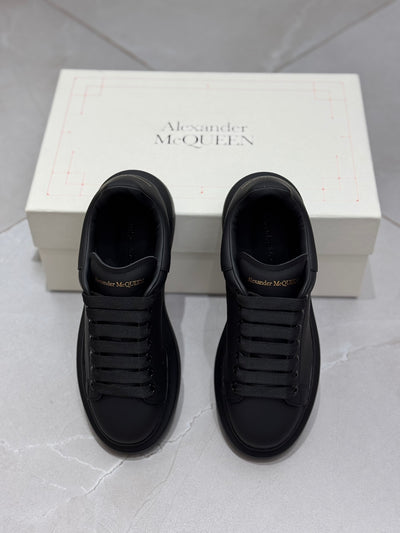 Designer Sneakers Shoes – Lifestyle Sneakers, Latest Sneakers