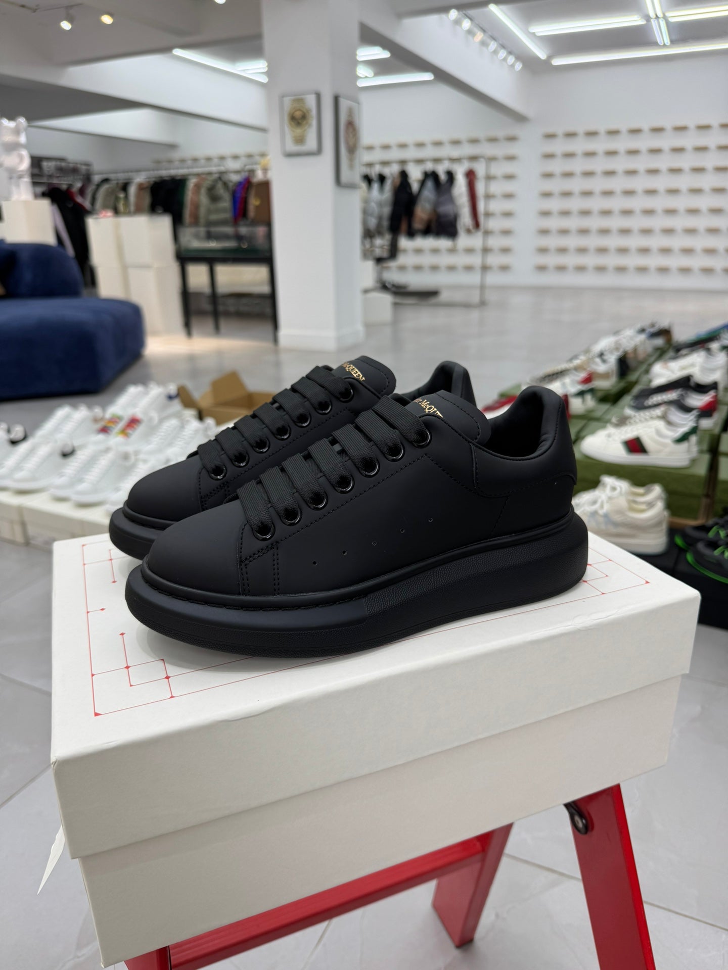 Designer Sneakers Shoes – Lifestyle Sneakers, Latest Sneakers