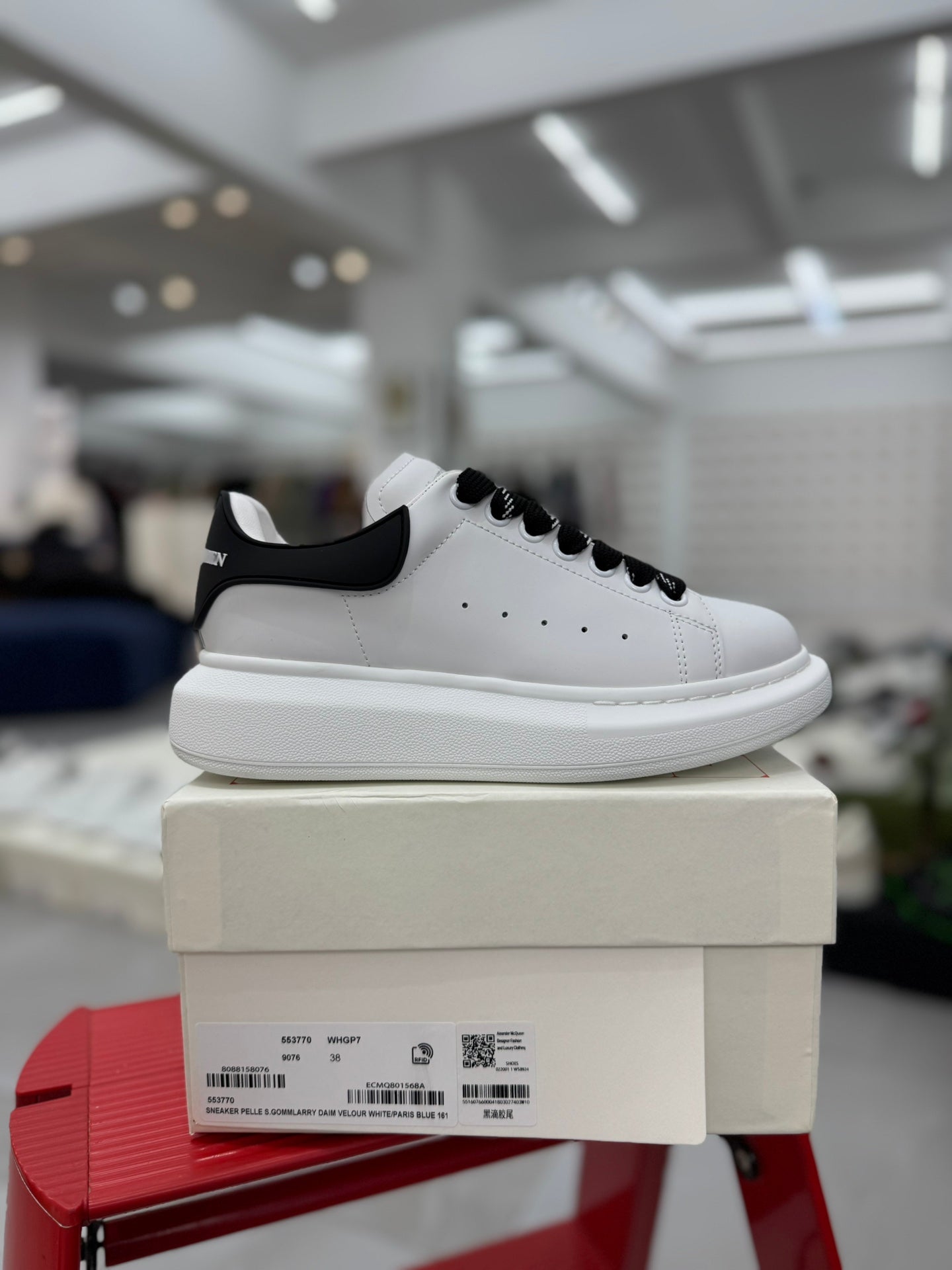 Designer Sneakers Shoes – Lifestyle Sneakers, Latest Sneakers