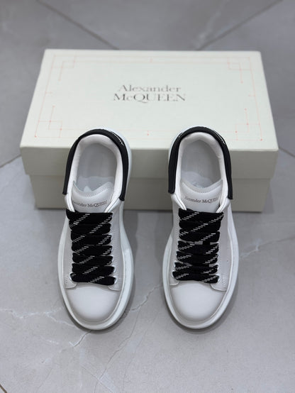 Designer Sneakers Shoes – Lifestyle Sneakers, Latest Sneakers
