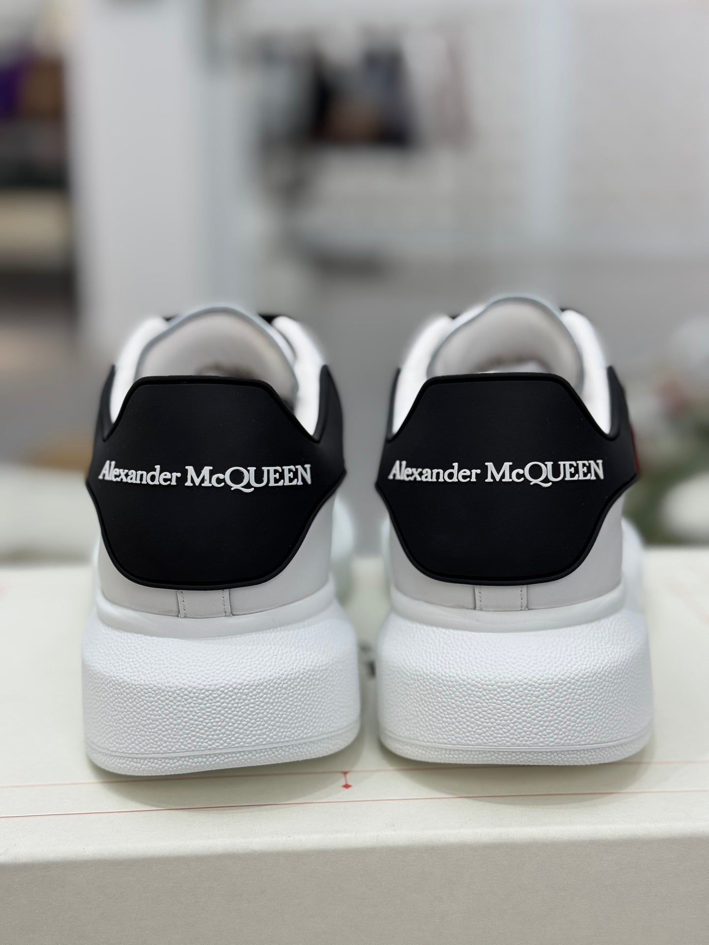 Designer Sneakers Shoes – Lifestyle Sneakers, Latest Sneakers