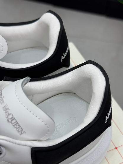 Designer Sneakers Shoes – Lifestyle Sneakers, Latest Sneakers