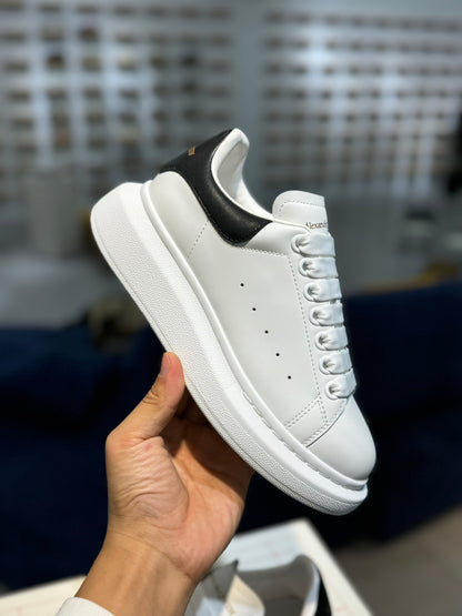 Designer Sneakers Shoes – Lifestyle Sneakers, Latest Sneakers