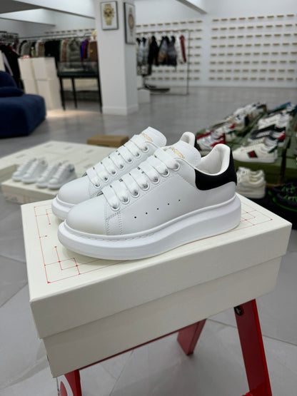 Designer Sneakers Shoes – Lifestyle Sneakers, Latest Sneakers