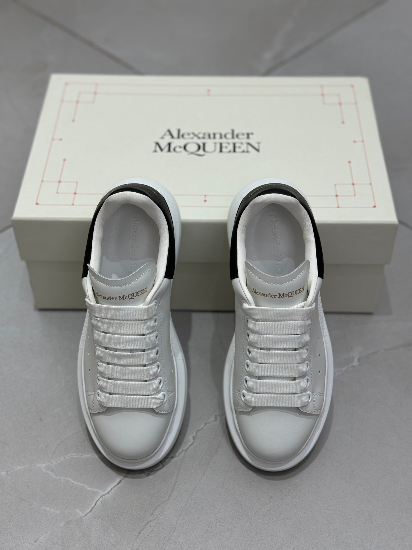 Designer Sneakers Shoes – Lifestyle Sneakers, Latest Sneakers
