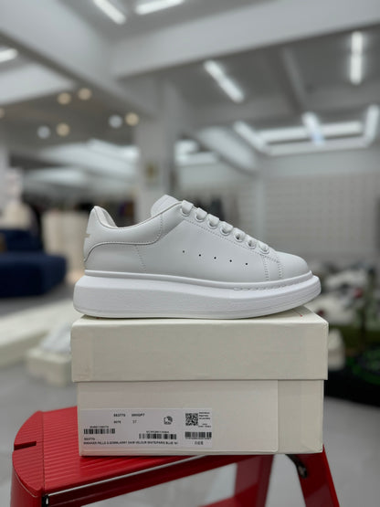 Designer Sneakers Shoes – Lifestyle Sneakers, Latest Sneakers