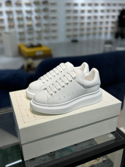Designer Sneakers Shoes – Lifestyle Sneakers, Latest Sneakers