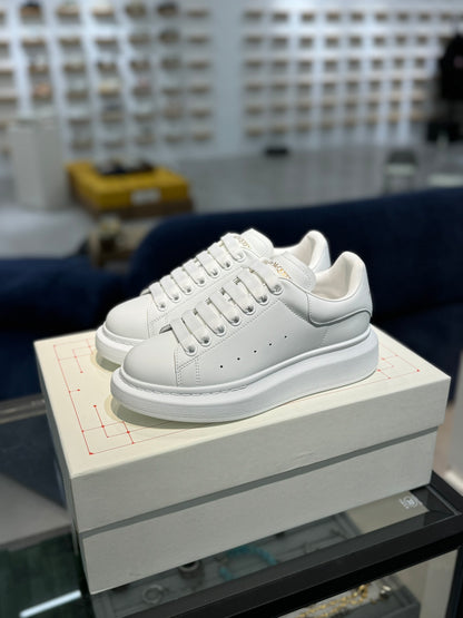 Designer Sneakers Shoes – Lifestyle Sneakers, Latest Sneakers
