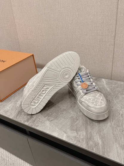 Designer Sneakers Shoes – Lifestyle Sneakers, Latest Sneakers