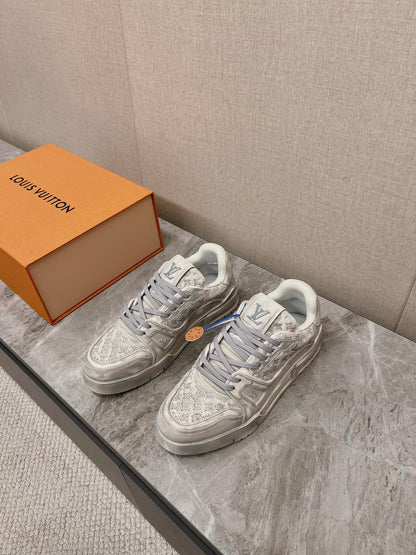 Designer Sneakers Shoes – Lifestyle Sneakers, Latest Sneakers