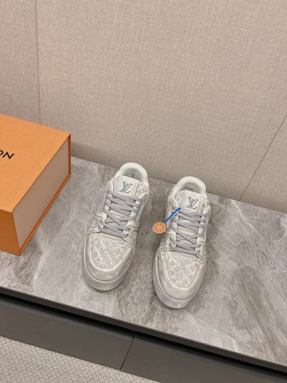Designer Sneakers Shoes – Lifestyle Sneakers, Latest Sneakers