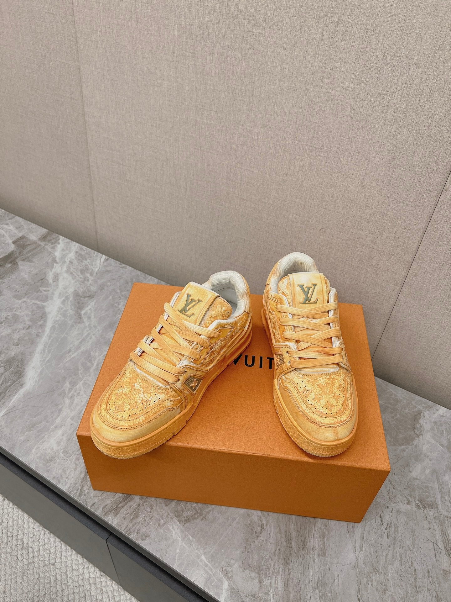 Louis Vuitton LV Trainer Sneakers for Men and Women – Premium Leather Designer Shoes