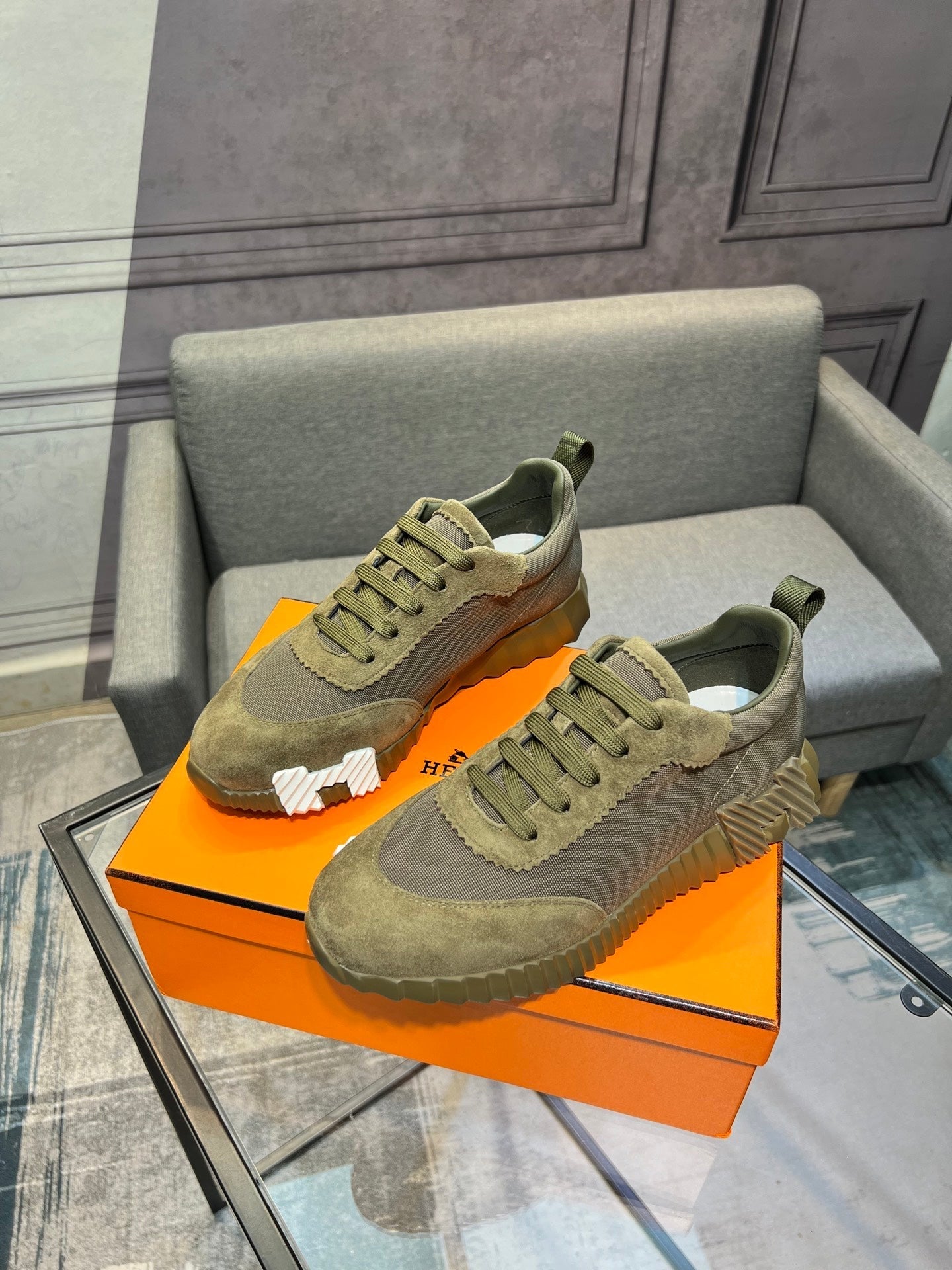 Hermes Sneakers for Men and Women – Premium Leather Designer Shoes