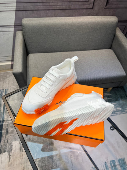 Designer Sneakers Shoes – Sneakers Shoes, Lifestyle Running Shoes, Latest Sneaker