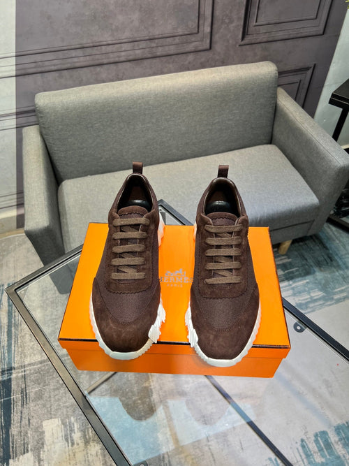 Designer Sneakers Shoes – Sneakers Shoes, Lifestyle Running Shoes, Latest Sneaker