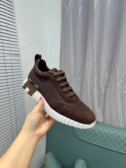Designer Sneakers Shoes – Sneakers Shoes, Lifestyle Running Shoes, Latest Sneaker