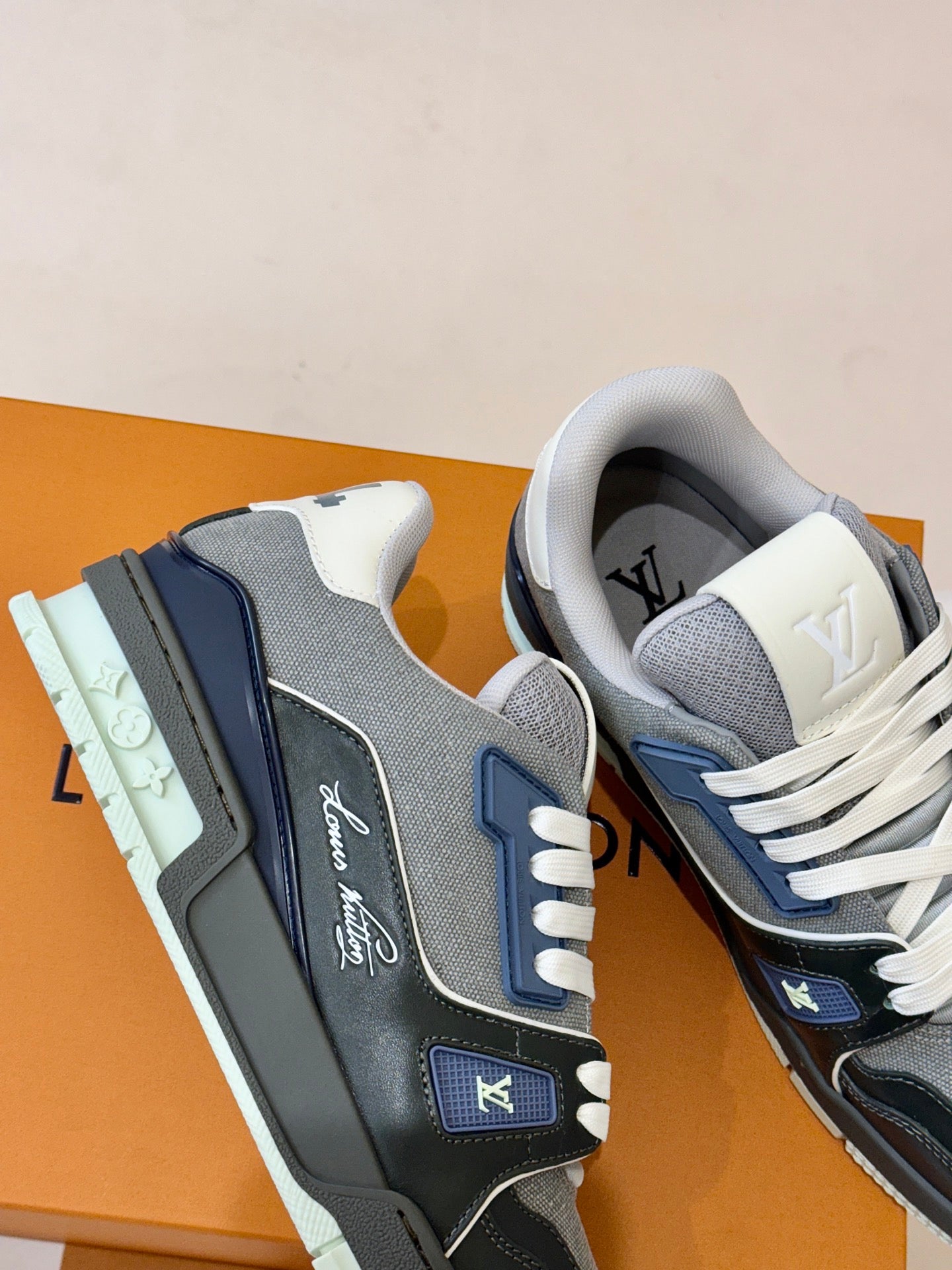 Designer Sneakers Shoes – Lifestyle Sneakers, Latest Sneakers