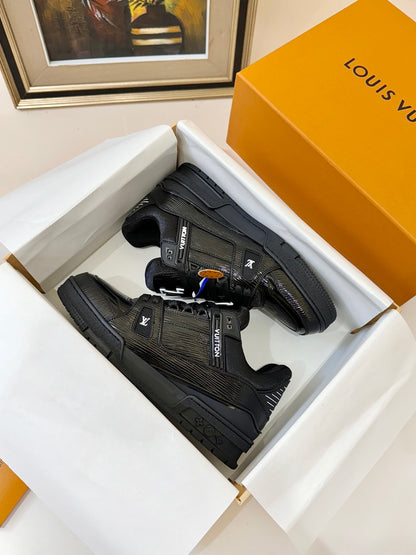 Designer Sneakers Shoes – Lifestyle Sneakers, Latest Sneakers