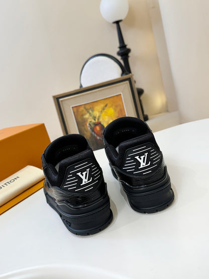 Designer Sneakers Shoes – Lifestyle Sneakers, Latest Sneakers