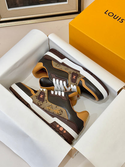 Designer Sneakers Shoes – Lifestyle Sneakers, Latest Sneakers
