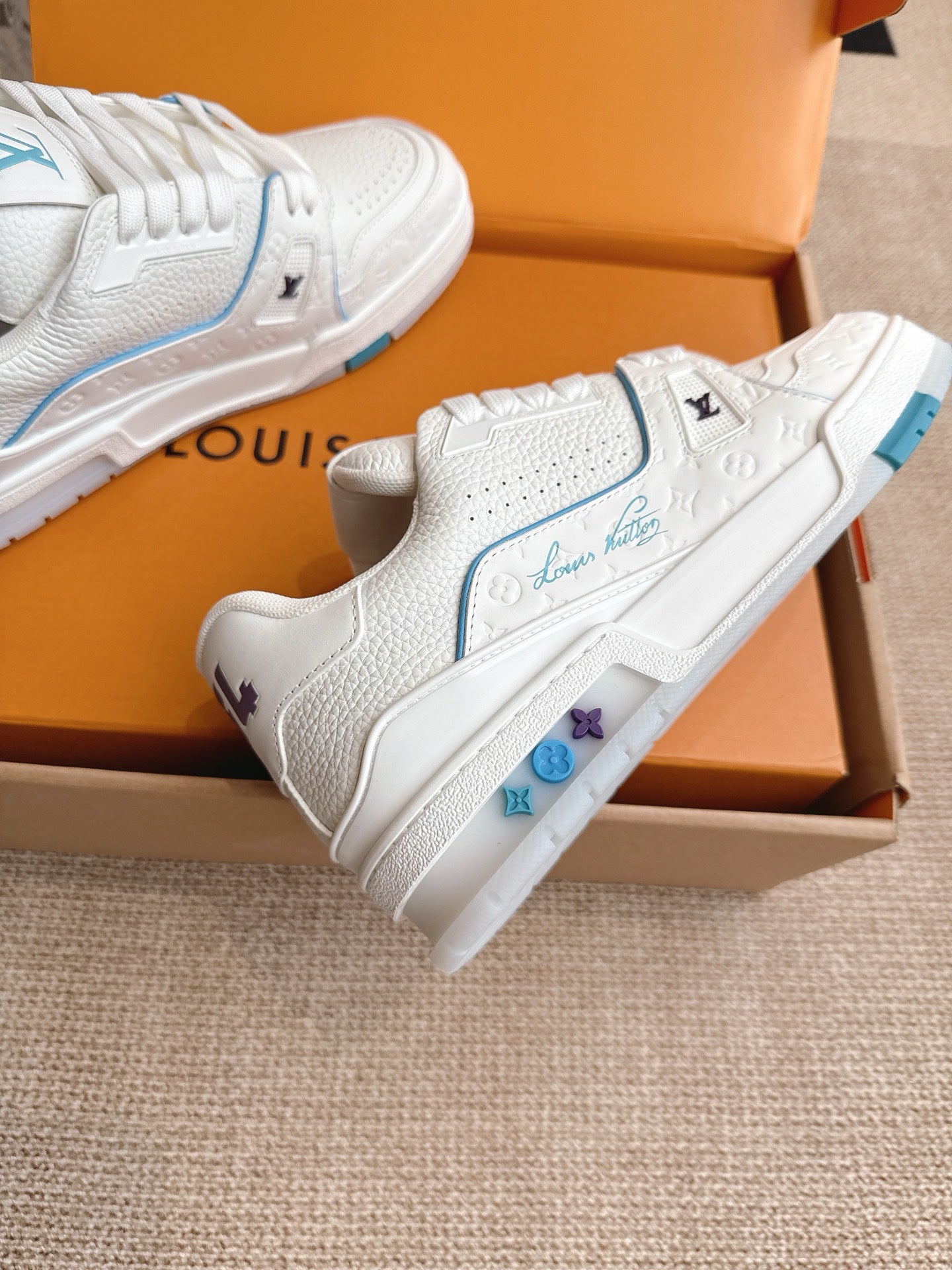 Louis Vuitton LV Trainer Sneakers for Men and Women – Premium Leather Designer Shoes
