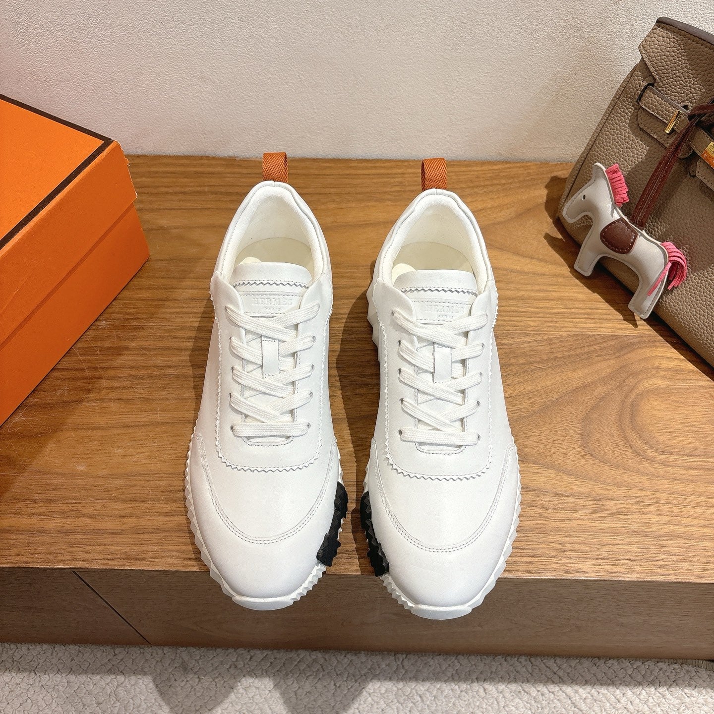 Designer Sneakers Shoes – Sneakers Shoes, Lifestyle Running Shoes, Latest Sneaker