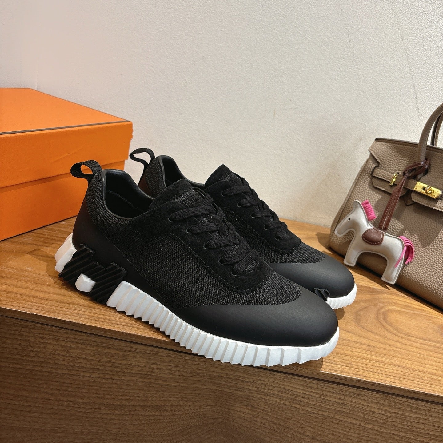 Hermes Sneakers for Men and Women – Premium Leather Designer Shoes