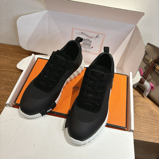 Designer Sneakers Shoes – Sneakers Shoes, Lifestyle Running Shoes, Latest Sneaker