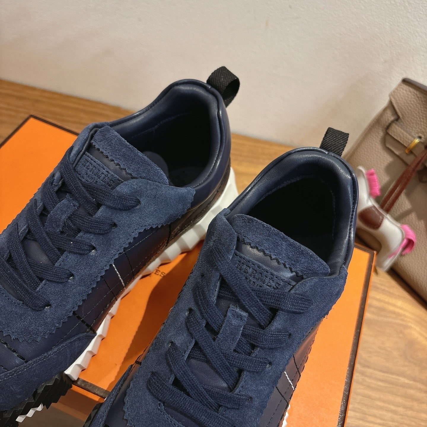 Designer Sneakers Shoes – Sneakers Shoes, Lifestyle Running Shoes, Latest Sneaker