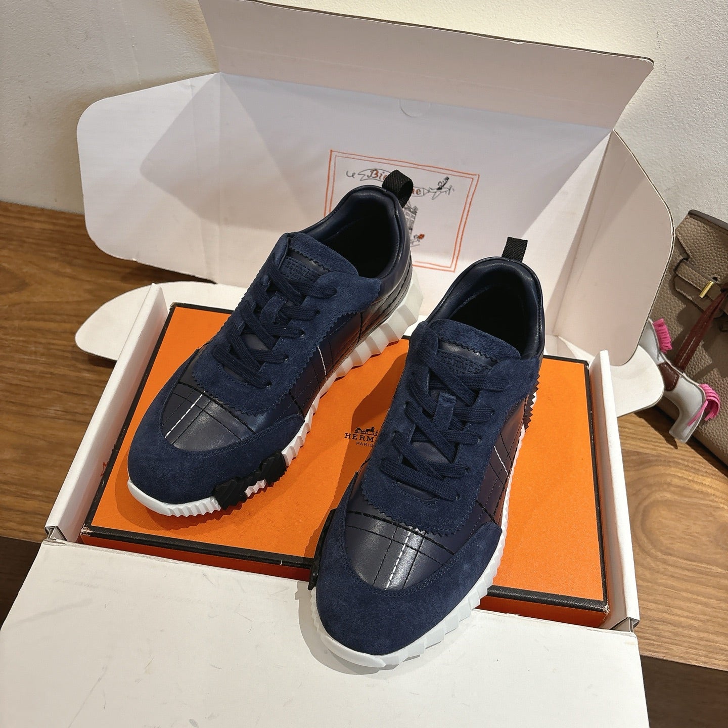 Designer Sneakers Shoes – Sneakers Shoes, Lifestyle Running Shoes, Latest Sneaker